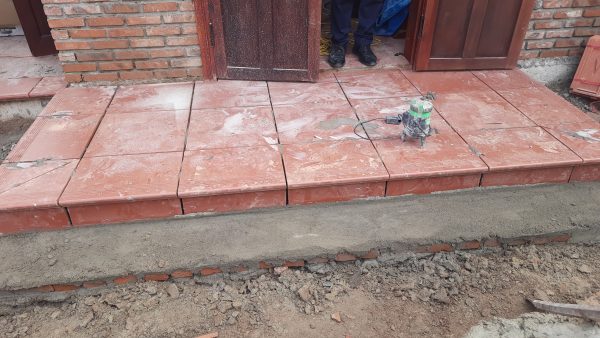 Gạch Bậc Thềm Đỏ Tráng Men 40x30 Gốm Mỹ