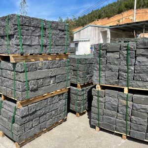 Đá cây bazan 10x10x20 cm | Đà Nẵng