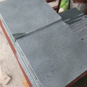 Đá xanh rêu mài kt 30x60x2cm