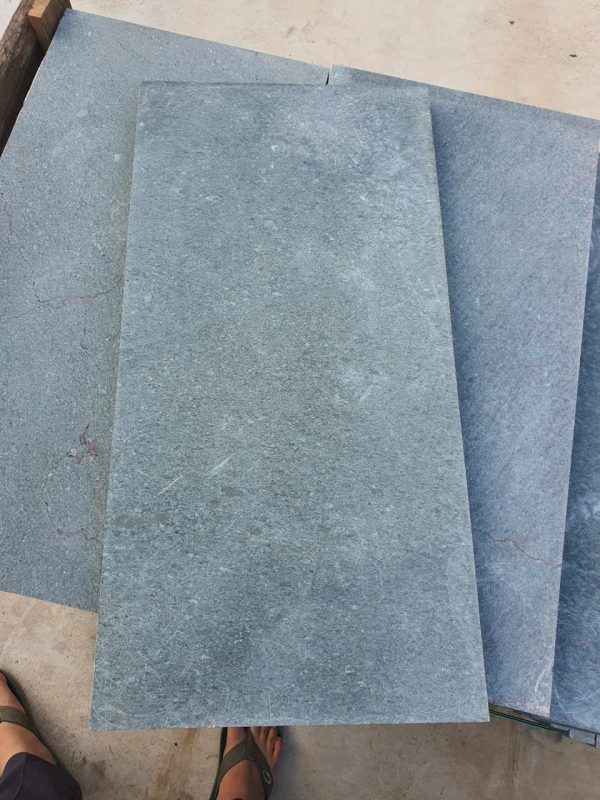 Đá xanh rêu mài kt 30x60x2cm